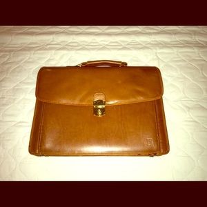 Vintage “Dilana” Luggage Brown Leather Briefcase